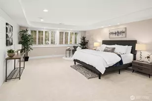 379 101st Ave SE, Bellevue, WA 98004 - Photo 17