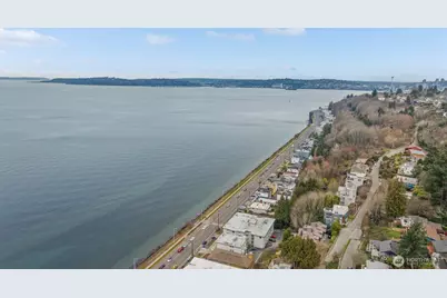 1768 Alki Avenue SW, Seattle, WA 98116 - Photo 9
