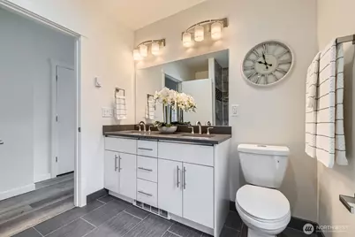 18331 1st Avenue NE, Shoreline, WA 98155 - Photo 21