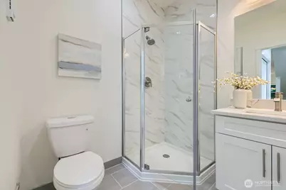 18331 1st Avenue NE, Shoreline, WA 98155 - Photo 7