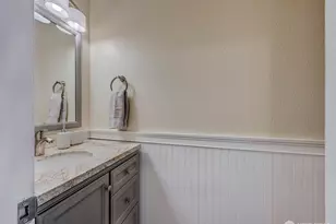 13872 NE 60th Way, Redmond, WA 98052 - Photo 7