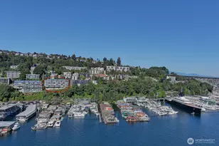 2420 8th Ave N, Seattle, WA 98109 - Photo 33