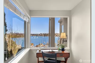 2420 8th Avenue N #201, Seattle, WA 98109 - Photo 15