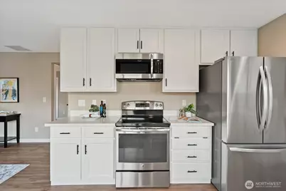 5811 153rd Place SE, Everett, WA 98208 - Photo 13