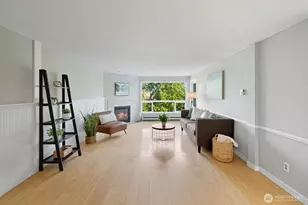 9416 1st Ave NE, Seattle, WA 98115 - Photo 9