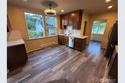 2520 Eureka Avenue, Centralia, WA 98531 - Photo 11