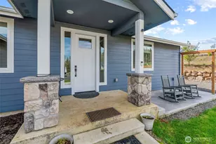 311 Olequa Heights Rd, Castle Rock, WA 98611 - Photo 3