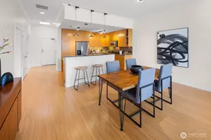 17 W Mercer St, Seattle, WA 98119 - Photo 11