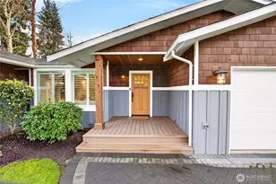 10411 NE 112th St, Kirkland, WA 98033 - Photo 5