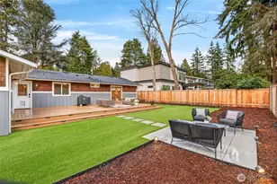 10411 NE 112th St, Kirkland, WA 98033 - Photo 37