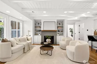 10411 NE 112th St, Kirkland, WA 98033 - Photo 9