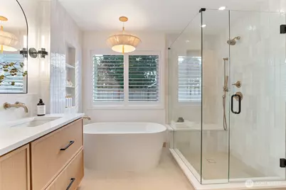 10411 NE 112th Street, Kirkland, WA 98033 - Photo 23