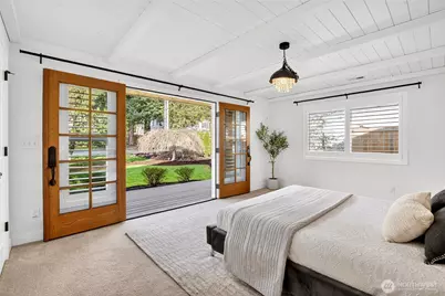 10411 NE 112th Street, Kirkland, WA 98033 - Photo 25