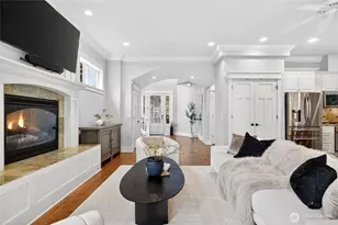 12406 68th Ave NE, Kirkland, WA 98034 - Photo 9