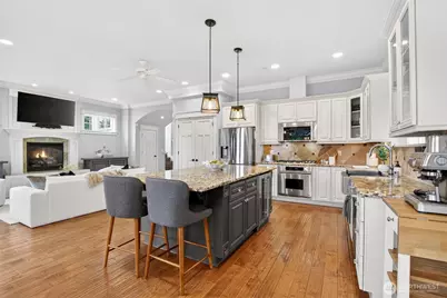 12406 68th Avenue NE, Kirkland, WA 98034 - Photo 11