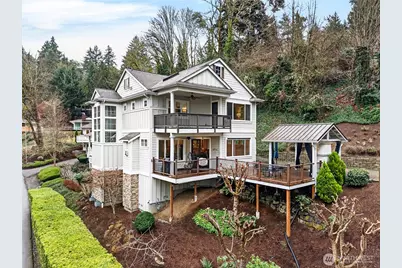 12406 68th Avenue NE, Kirkland, WA 98034 - Photo 1