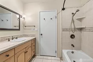 133 W Beacon Hill Dr, Longview, WA 98632 - Photo 19