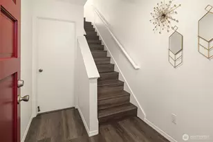 10215 NE 129th Ln, Kirkland, WA 98034 - Photo 3