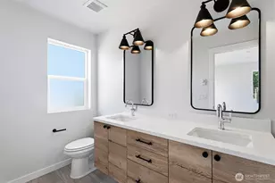 720 Newport Way NW, Issaquah, WA 98027 - Photo 9