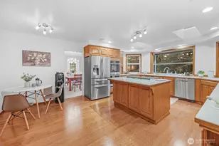 185 Belmont Pl, Camano Island, WA 98282 - Photo 11