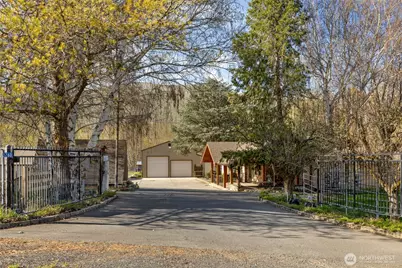 1260 Burbank Creek Road, Yakima, WA 98901 - Photo 3