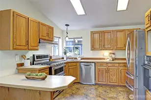 9224 192nd St NW, Stanwood, WA 98292 - Photo 11
