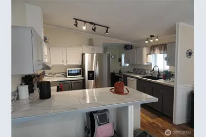 222 Maple Avenue NW #Unit 6, Napavine, WA 98565 - Photo 3