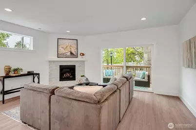 10642 SE 170th Place SE #Lot 1, Renton, WA 98055 - Photo 9