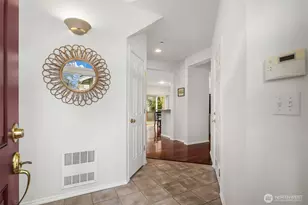 325 S 51st St, Renton, WA 98055 - Photo 27