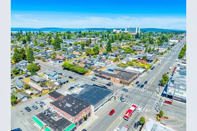 1906 Broadway, Everett, WA 98201 - Photo 9
