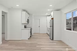 1008 N Steele St, Tacoma, WA 98406 - Photo 5