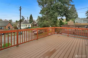 942 N 82nd St, Seattle, WA 98103 - Photo 13