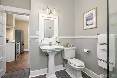 511 W McGraw Street, Seattle, WA 98119 - Photo 13