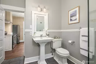 511 W McGraw St, Seattle, WA 98119 - Photo 13