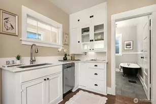 511 W McGraw St, Seattle, WA 98119 - Photo 9