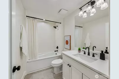 6807 54th Avenue NE, Seattle, WA 98115 - Photo 35