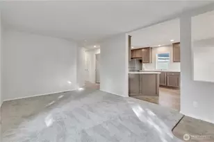 18153 31st Ave S, SeaTac, WA 98188 - Photo 3