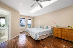 987 N W Camano Dr, Camano Island, WA 98282 - Photo 19