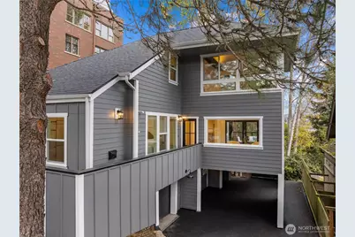 1014 4th Avenue N, Seattle, WA 98109 - Photo 3