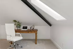 1014 4th Ave N, Seattle, WA 98109 - Photo 33