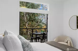 1014 4th Ave N, Seattle, WA 98109 - Photo 27