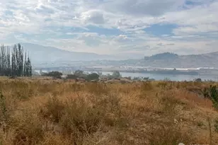 315 NW Deep River Ct, East Wenatchee, WA 98802 - Photo 1