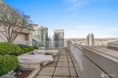 819 Virginia Street #1003, Seattle, WA 98101 - Photo 33