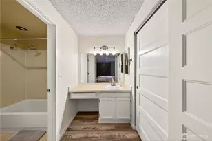 111 NW Columbia Dr, Oak Harbor, WA 98277 - Photo 23