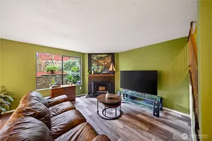 111 NW Columbia Dr, Oak Harbor, WA 98277 - Photo 3