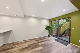 111 NW Columbia Dr, Oak Harbor, WA 98277 - Photo 33