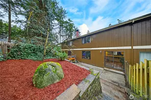 111 NW Columbia Dr, Oak Harbor, WA 98277 - Photo 35