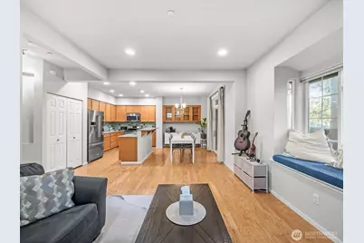 20734 76th Avenue W #D, Edmonds, WA 98026 - Photo 11