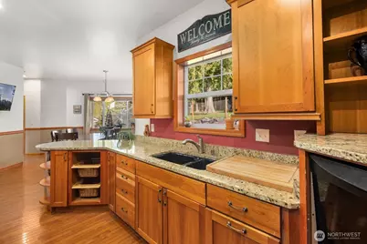 18529 Hawksview Drive, Arlington, WA 98223 - Photo 15