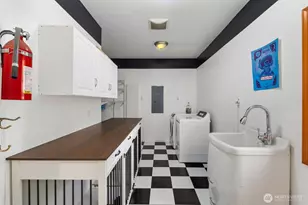 18529 Hawksview Dr, Arlington, WA 98223 - Photo 9